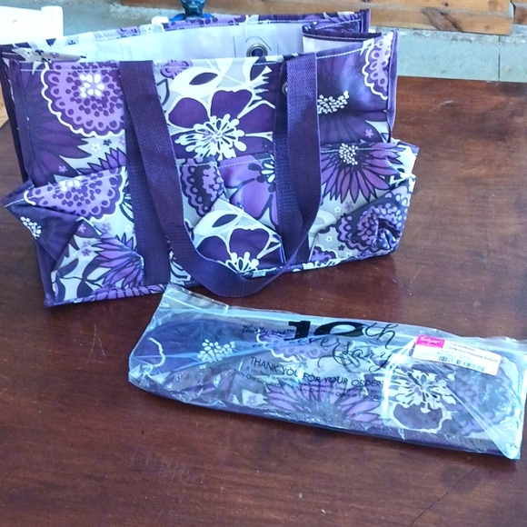 thirty-one Handbags - 31 tote with flat iron bag